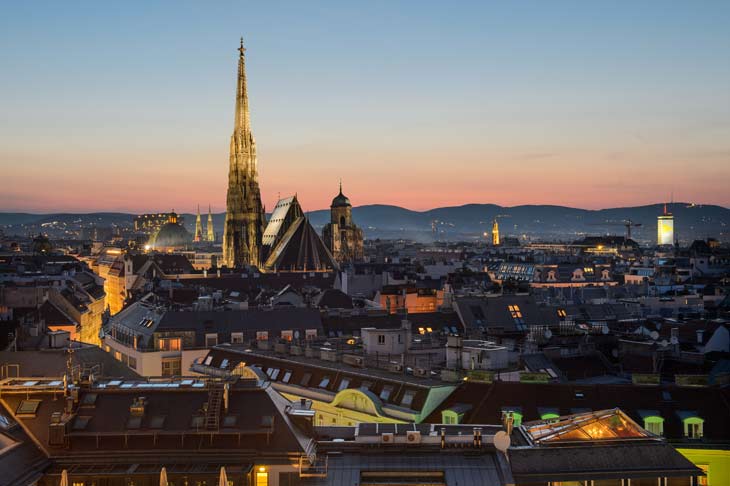 Abendansicht von Wien (Foto: JacekDylag, unsplash)